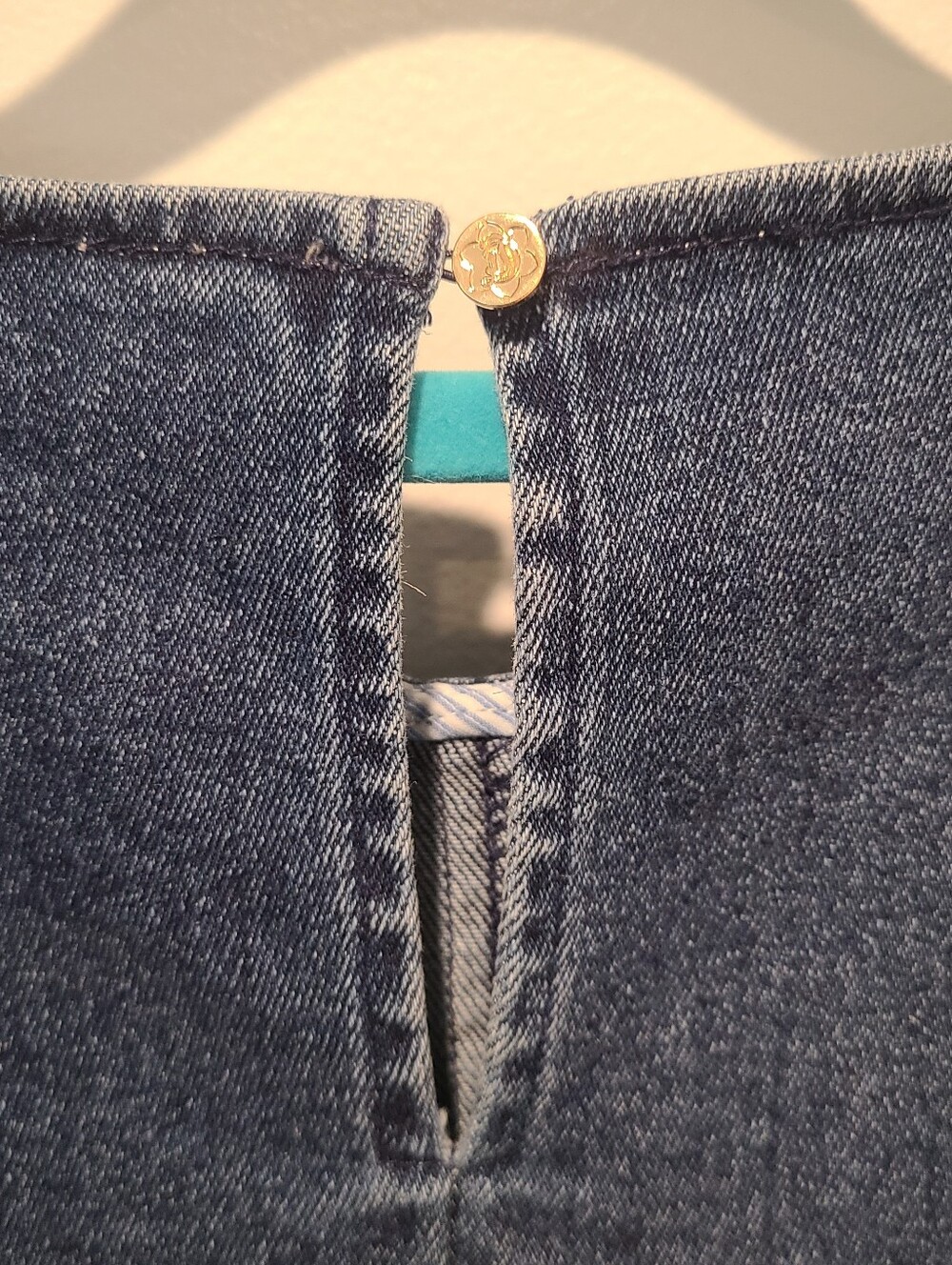 Denim Dress Size 4 Draper James - Picture 5 of 5